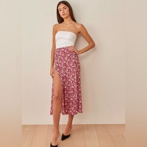 Reformation Zoe Slit Skirt Floral Red Burgundy Size 6